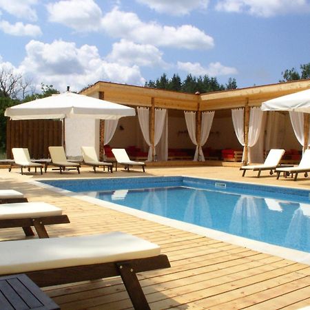 Hotel Par Avion أبريلتسي المظهر الخارجي الصورة