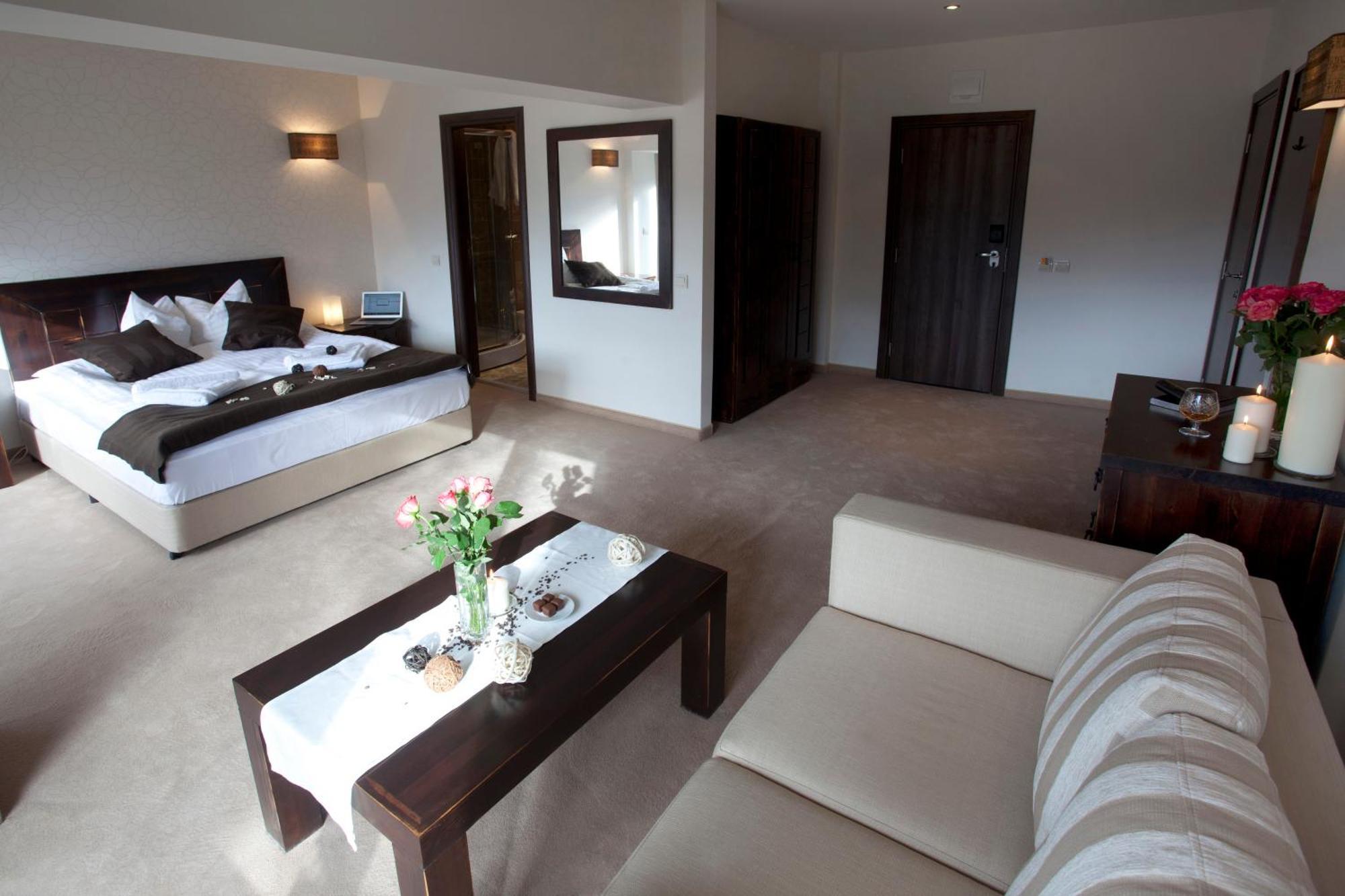 Hotel Par Avion أبريلتسي المظهر الخارجي الصورة